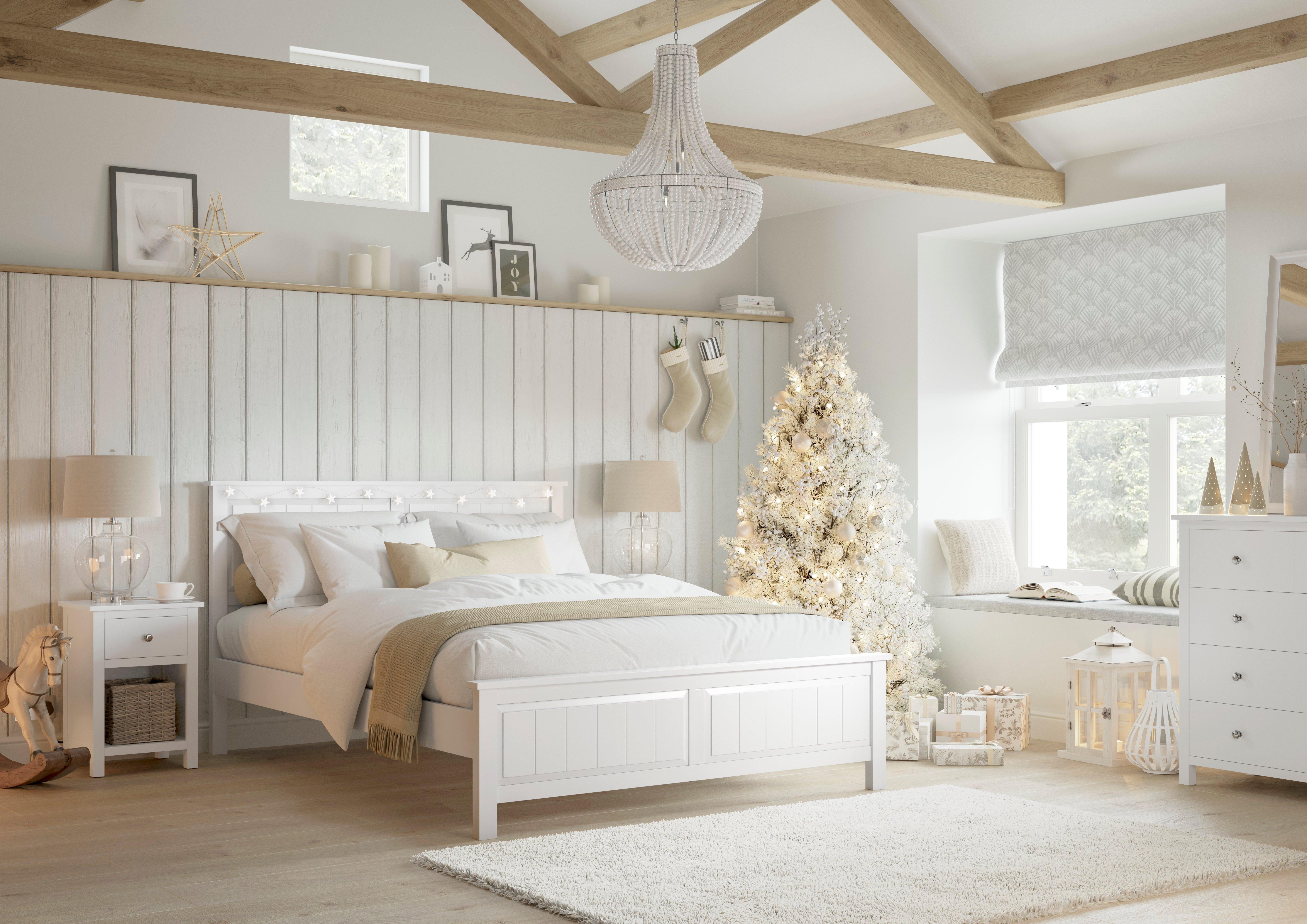 Dreaming of an all-white Christmas bedroom?