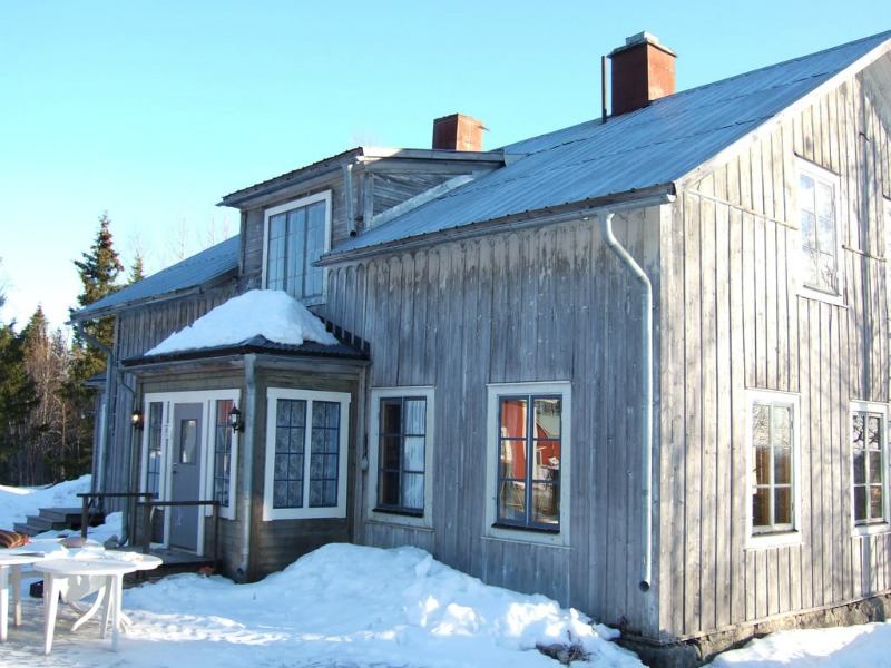 An image showing Borgvattnet Vicarage - Haunted Houses