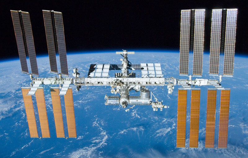 Clayton Anderson recalls his time sleeping aboard the ISS in 2010. Read more on The Sleep Matters Club. 
