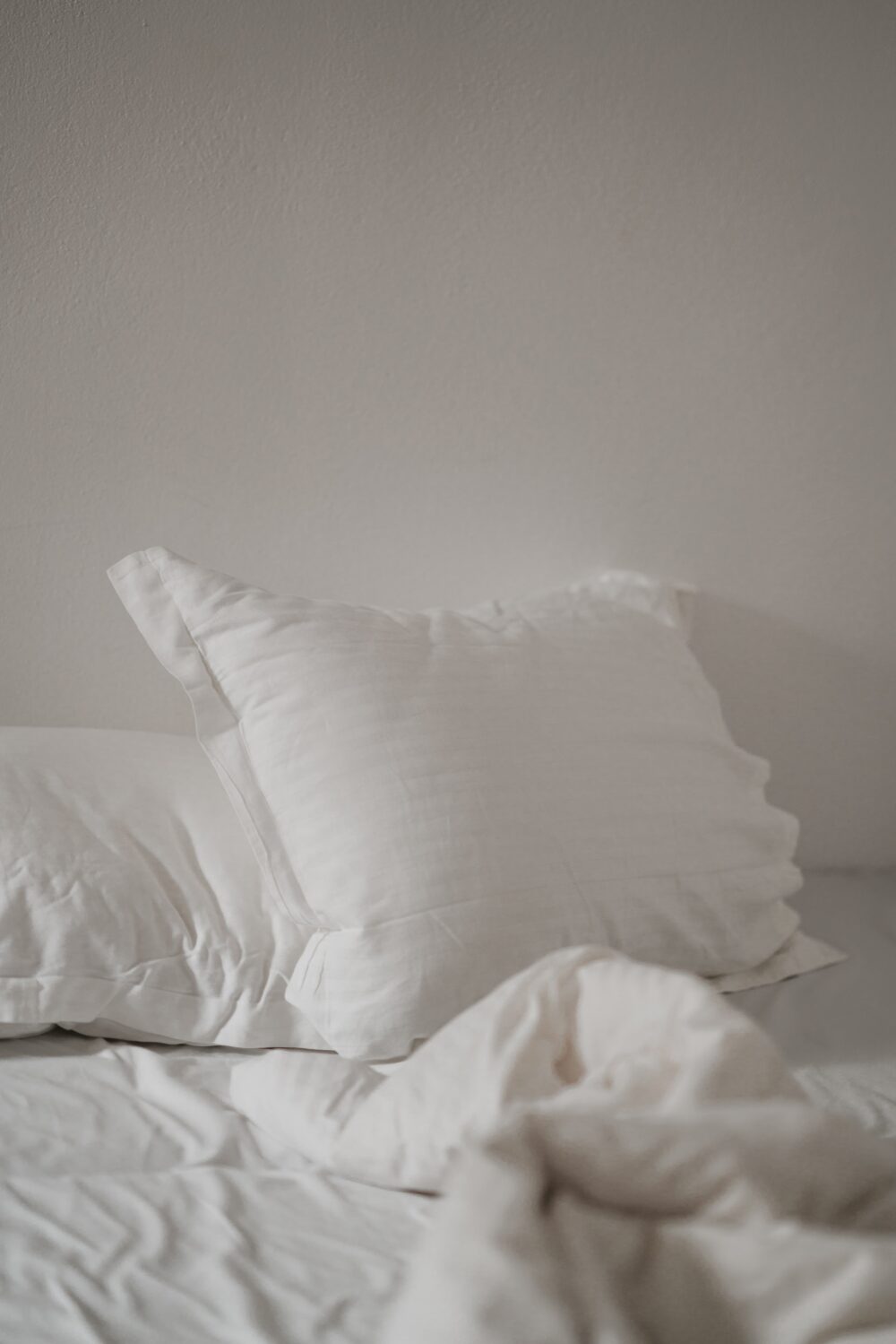 white bed sheets