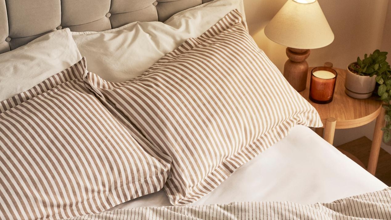 Cold weather pillows and duvet