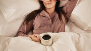 The Best Thread Count for Bedding in Every Season