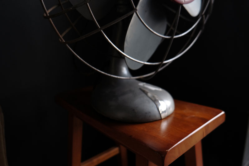 There are better ways than using a retro electric fan to stay cool at night, but it's still a sturdy favourite for some. Read more night-time-cool-keeping techinuqes on The Sleep Matters Club.