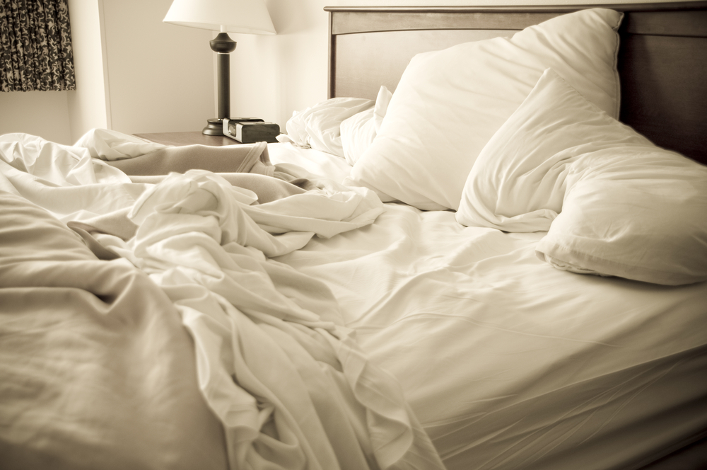Clean up after yourself to be a good house guest via Sleep Matters Club