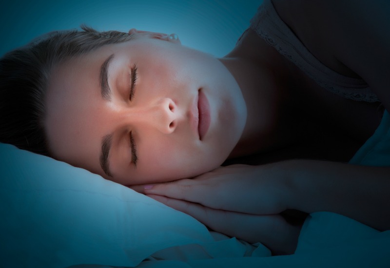 Femme dormant de près